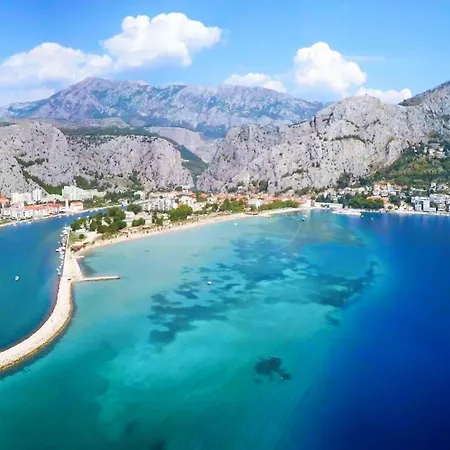 L.b. Beach جيسينتسي